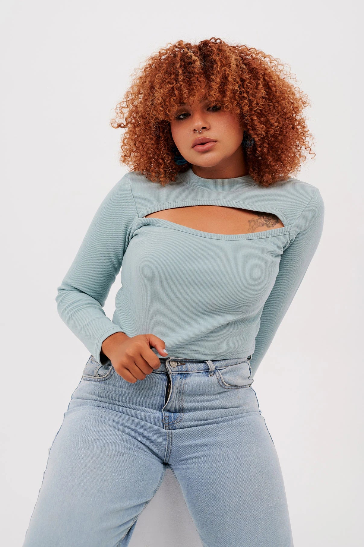 Luma Chest Cut-Out
