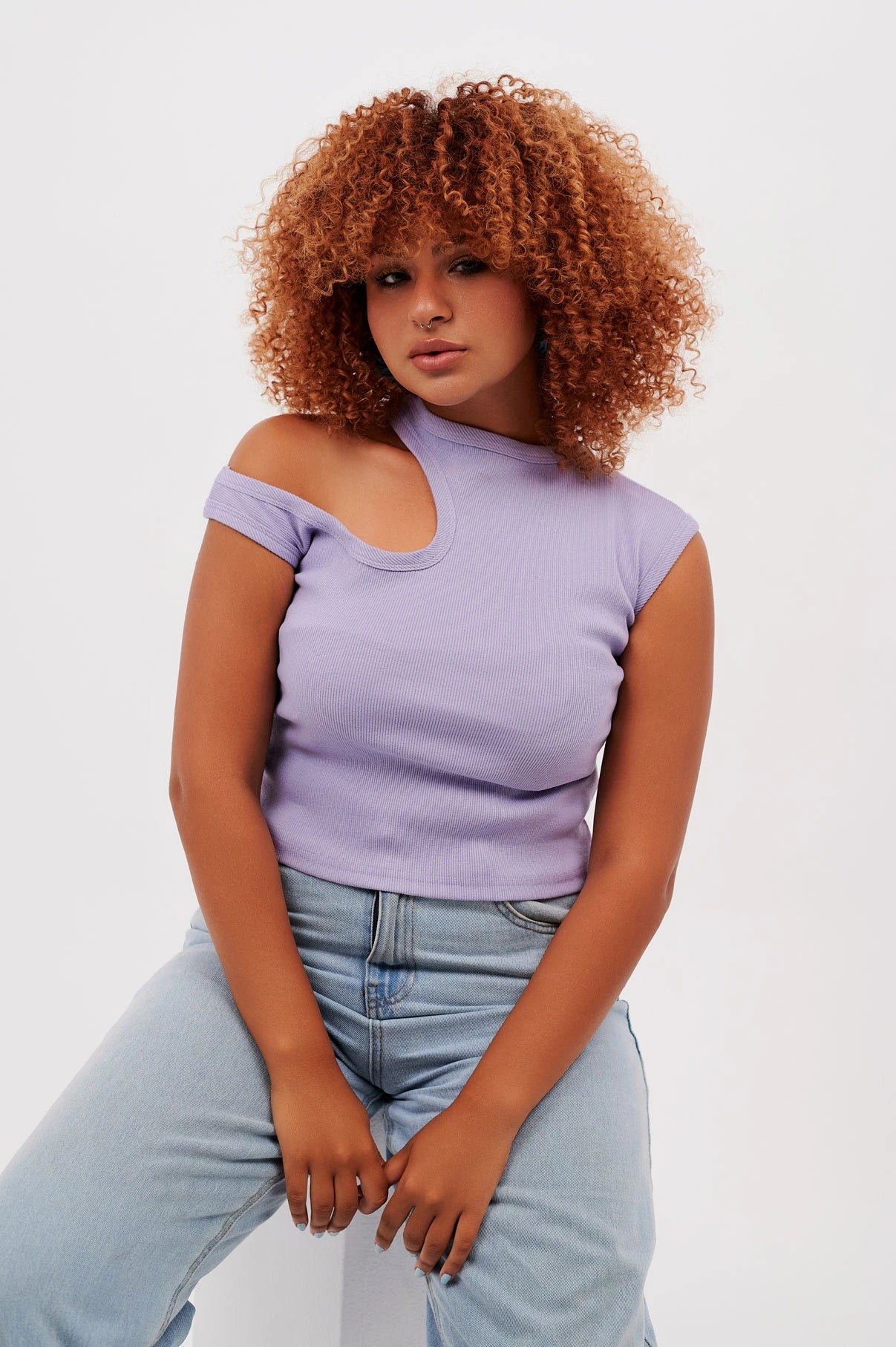 Kaira Shoulder Cut-Out